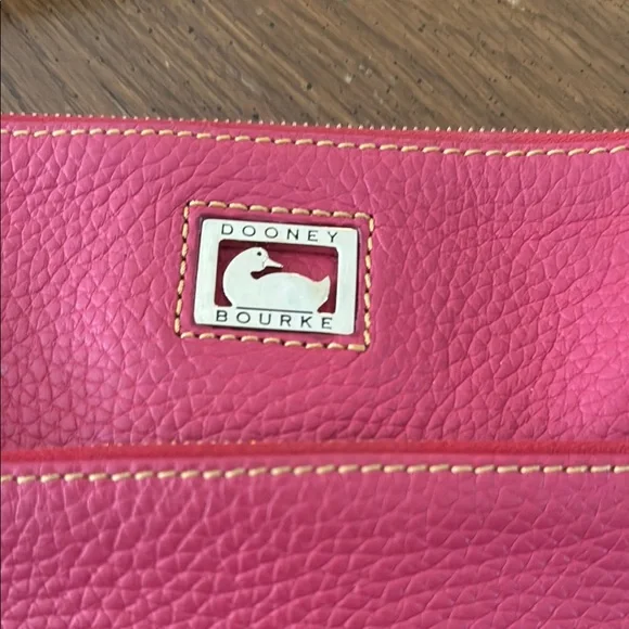 Dooney & Bourke Fuchsia Pink & Brown Leather Convertible Shoulder Crossbody Bag - Picture 2 of 16